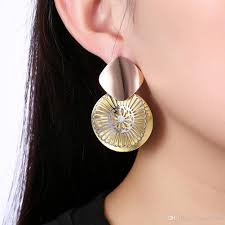 Earrings & Studs
